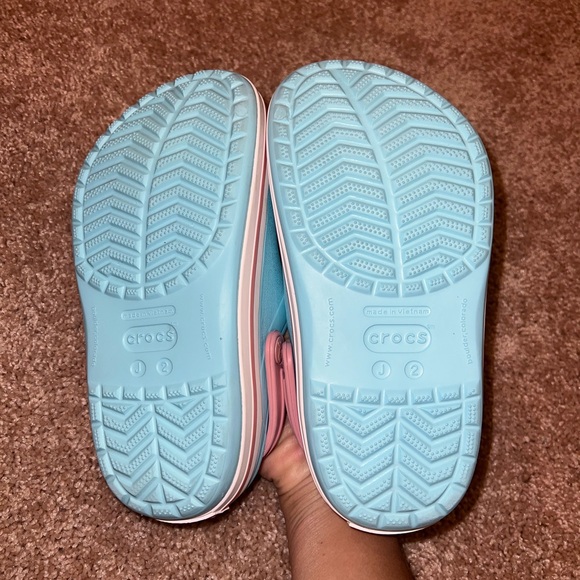 WORN ONCE Crocs J2 Crocband - Picture 4 of 6